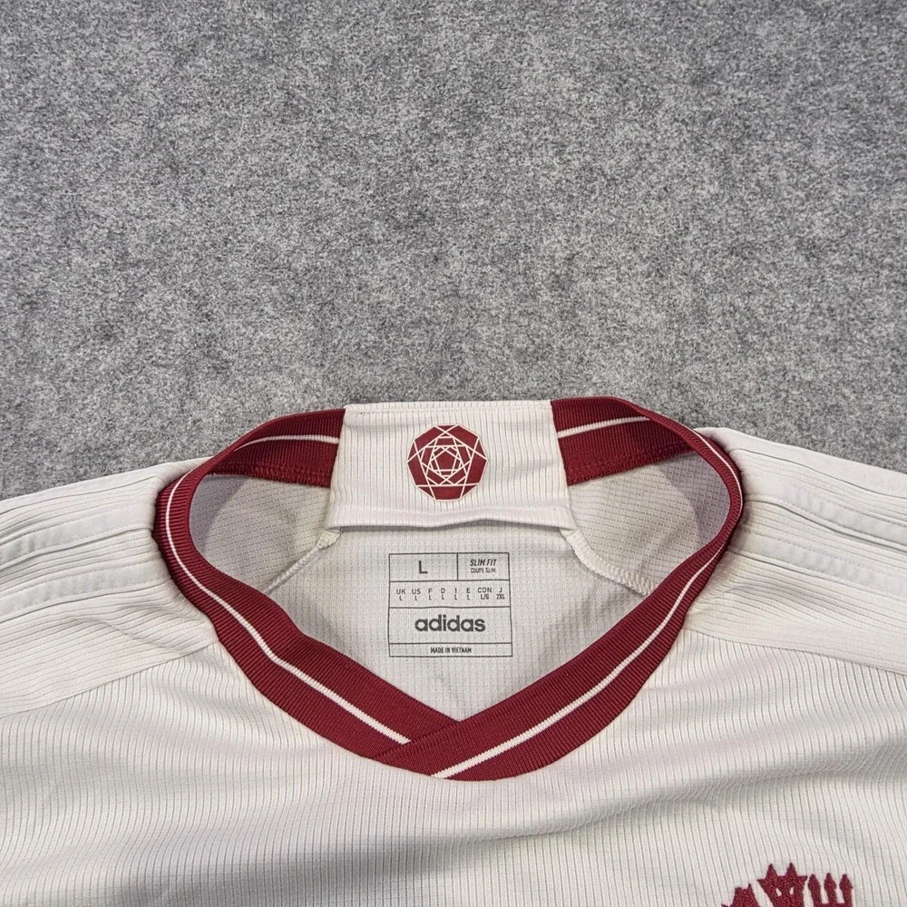Manchester United‎ Jersey Mens Large White Soccer Adidas Slim Fit